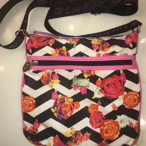 Betsy Johnson floral 🌺 purse